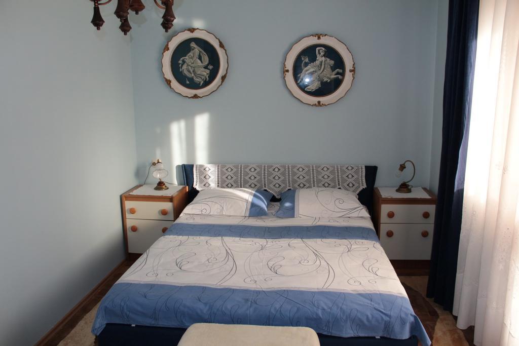Apartmani Gojevic Vodice Exteriör bild