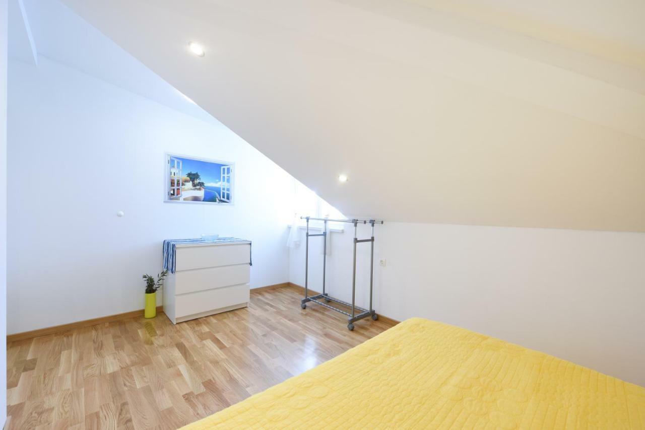 Apartmani Gojevic Vodice Exteriör bild